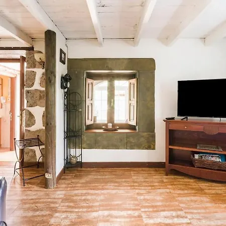 Matos, Canarian House In Chalet Valleseco
